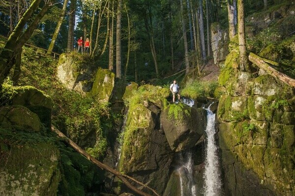 Höllbachwasserfälle Bildnachweis: Fotograf Klaus-Peter Kappest